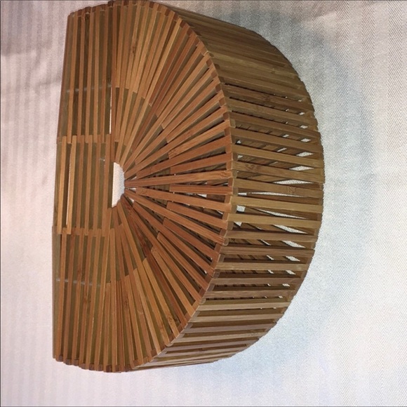 Wooden Bag - Picture 2 of 3